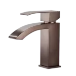 Single Handle Single Hole Bathroom Faucet Spot Resistant in Bronze